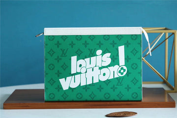 Top Quality Pochette Voyage MM  Monogram Canvas Green By Virgil Abloh For Fall-Winter, Travel Accessories 27cm Top Quality M80803