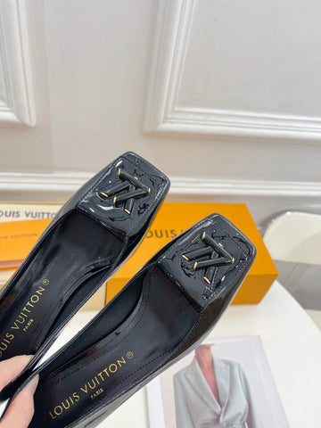 New 1:1 rep LUV High Heel Shoes 039