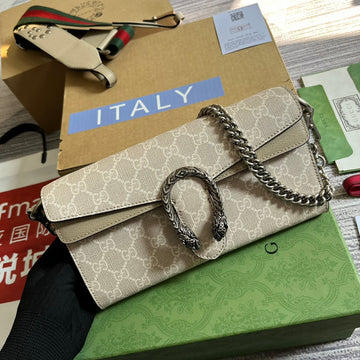 Top Quality -  Bags - 739
