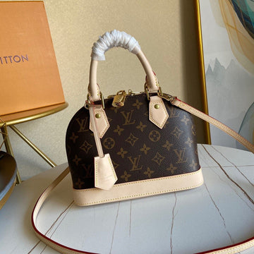 EN - New 1:1 rep  Bags LUV 143