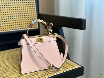EN - Luxury Bags FEI 287