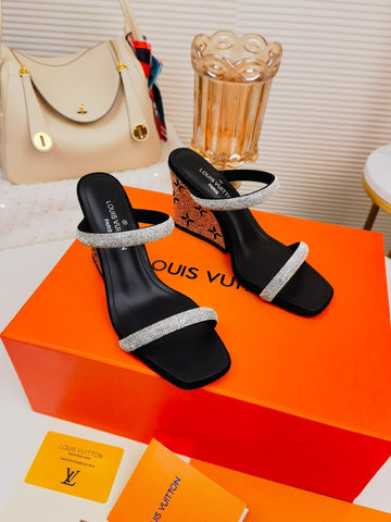 New 1:1 rep LUV High Heel Shoes 012