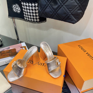 New 1:1 rep LUV High Heel Shoes 022
