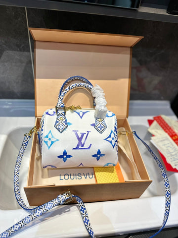 New 1:1 rep Lux Bags LUV 899