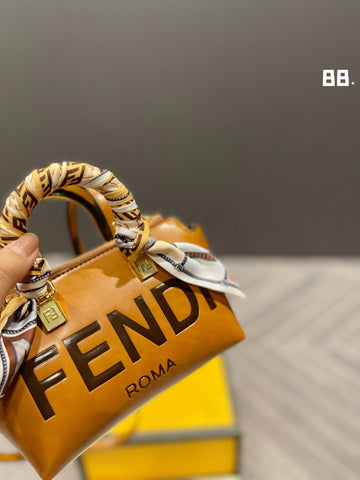 EN - New 1:1 rep Lux Bags FEI 270