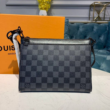 Top Quality Triangle Messenger Damier Graphite Canvas For Men, Bags 8.9in/23.5cm Top Quality M54330