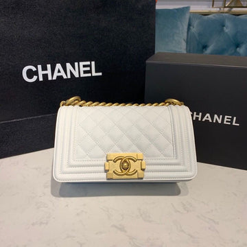 CHLSmall Boy Handbag White For Women Bags, Shoulder And Crossbody Bags 7.8in/20cm A67085
