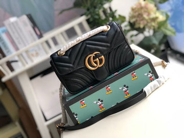 gg Marmont MatelassÃ© Mini Bag Black MatelassÃ© Chevron For Women 8.5in/22cm gg 446744 DTDIT 1000