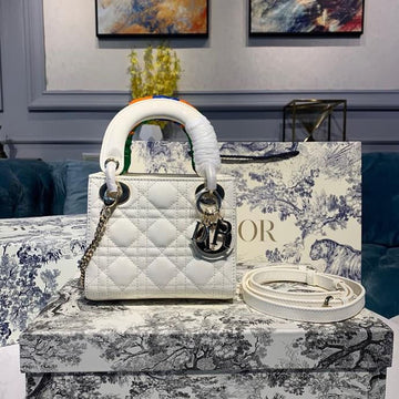 Top Quality Mini Lady Bag with Chain Gold Toned Hardware Spring/Summer Collection, White, For Women WomenÂs Handbags, 18cm CD M0505INEA_M030_M15P
