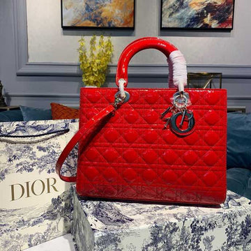 Top Quality Large Lady Bag Gold Toned Hardware Red Patent For Women 12.5in/32cm CD