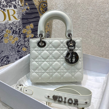 Top Quality Small Lady Bag SiTop Qualityer Hardware, White, For Women WomenÂs Handbags, Crossbody Bags, 20cm CD