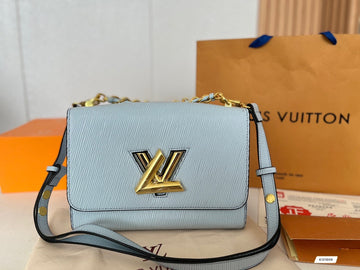 EN - New 1:1 rep Lux Bags LUV 530