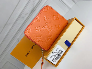 EN - New 1:1 rep  Wallet LUV 128