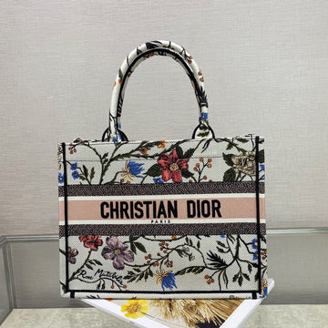Top Quality MeTop Qualityum Book Tote Bag By Maria Grazia Chiuri For Women 14in/36cm CD