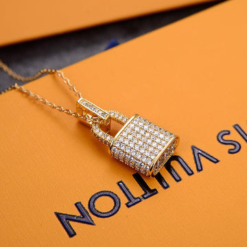 EN - Lux Necklace LUV025