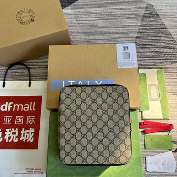 Top Quality -  Bags - 649