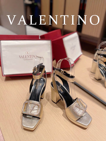 Valentino Garavani Strap Heeled Sandals With V Logo Crystal EmbellisTop Qualityent Gold For Women