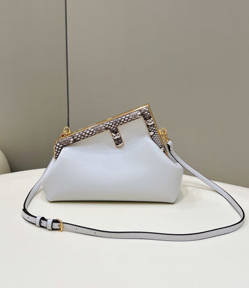 Top QualityTop Quality Top QualityTop Qualityrst Small White For Women, Women’s HandBags, Shoulder And Crossbody Bags 10in/26cm FF 8BP129