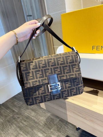EN - New 1:1 rep  Bags FEI 202