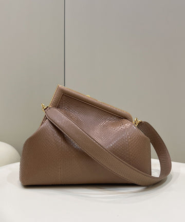 Top QualityTop Quality Top QualityTop Qualityrst Small Beige Bag For Woman 26cm/10in