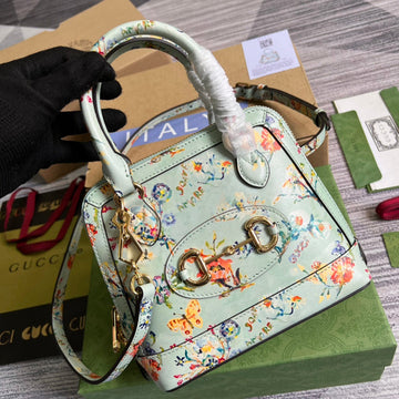 Top Quality -  Bags - 1330