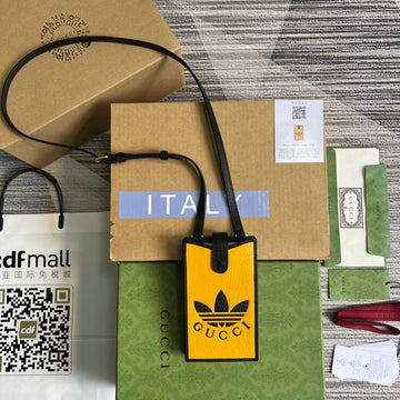 gg x Adidas Phone Case Yellow For Women, Women’s Bags 7.3in/18cm ggâ