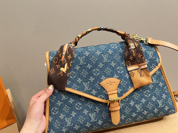 EN - Luxury Bags LUV 729