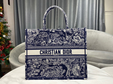 Top Quality Large Book Tote Blue Multicolor, For Women, WomenÂs Handbags 16.5in/42cm CD M1286ZRGO_M928
