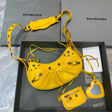 Top Quality Le Cagole XS Shoulder Bag In Yellow, For Women,  Bags 10.2in/26cm