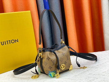 New 1:1 rep Lux Bags LUV 906