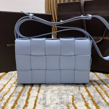 Top Quality Cassette Bag For Women 9.1in/23cm In Blue 666870V17H13915