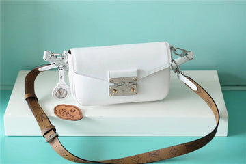 Top Quality Swing Monogram White For Women,  Shoulder And Crossbody Bags 24cm/9.4in Top QualityÂ 