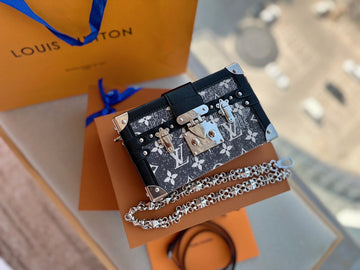 EN - Luxury Bags LUV 726
