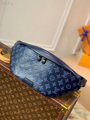 Top Quality Top Qualityscovery Bumbag PM Monogram Shadow Navy Blue For Men, Belt Bags 17.3in/44cm Top Quality M45729