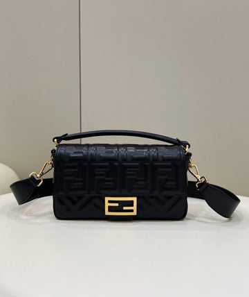 Top QualityTop Quality Baguette Black For Women, Women’s Handbags, Shoulder And Crossbody Bags 10in/27cm FF 8BR600A72VF15ZW