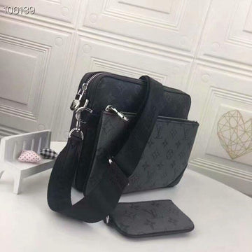 EN - New 1:1 rep  Bags LUV 137