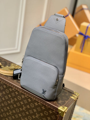 Top Quality Avenue Sling Bag Taiga Grey For Men, Bags, Crossbody Bags 12.2in/31cm Top Quality M30801