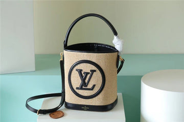 Top Quality Petit Bucket Raffia Black For Women, WomenÂs Bags, Shoulder And Crossbody Bags 9.4in/24cm Top Quality M59961