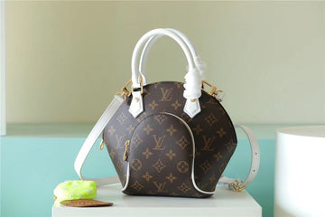 Top Quality Ellipse BB Handbag Created By Nicolas GhesquiÃ¨re From Classic Monogram Canvas For Women Brown 9.1in/23cm Top Quality M20752