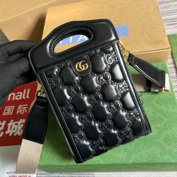 Top Quality -  Bags - 902