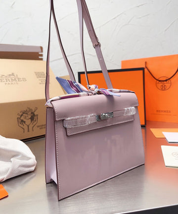 EN - New 1:1 rep  Bags HM 142
