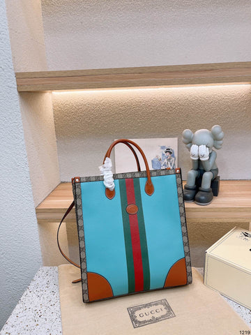 EN - Luxury Bags GCI 559
