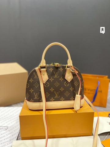 EN - New 1:1 rep Lux Bags LUV 564