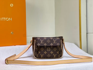 New 1:1 rep Lux Bags LUV 885