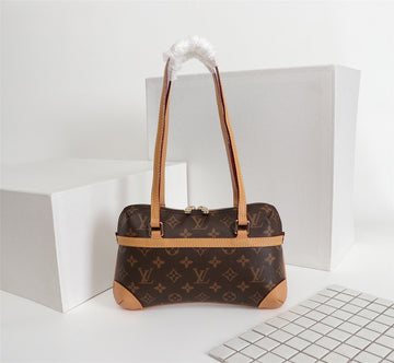 EN - New 1:1 rep  Bags LUV 173