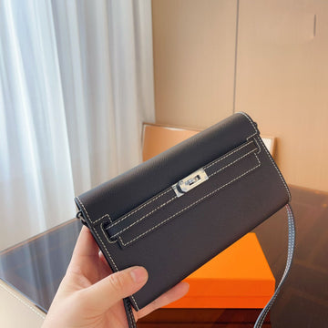 EN - New 1:1 rep  Bags HM 136