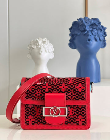 Top Quality Limited Dauphine MM Bags By Nicolas GhesquiÃ¨re With Monogram Lace Red For Women 25cm Top Quality