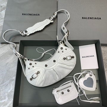 Top Quality Le Cagole XS Shoulder Bag In Light White, For Women,  Bags 10.2in/26cm 6713091VG9Y9104