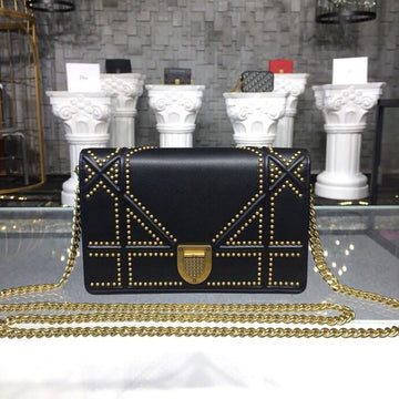 Top Quality Top Qualityama Studded WOC Chain Clutch Black For Women 7.5in/19cm CD