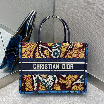 Top Quality MeTop Qualityum Book Tote Multicolor Orange For Women 14in/36cm CD
